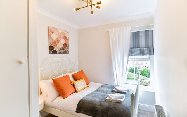 Just Stay Wales - Hadland House Mumbles