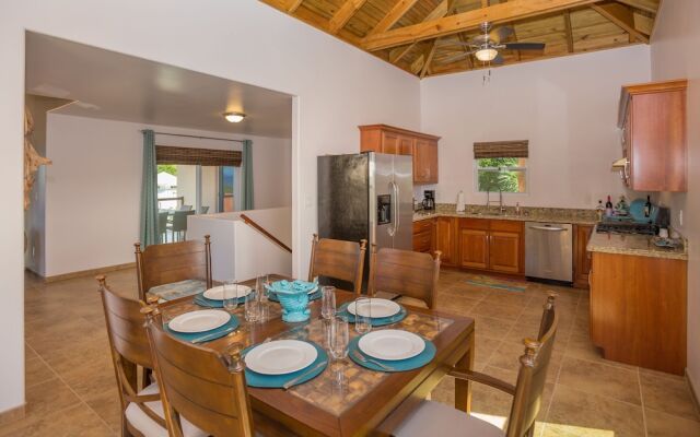 Tortuga Terrace-43 Lawson Rock 3 Bedroom Home by RedAwning