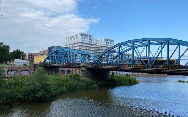 Apartament Bridge