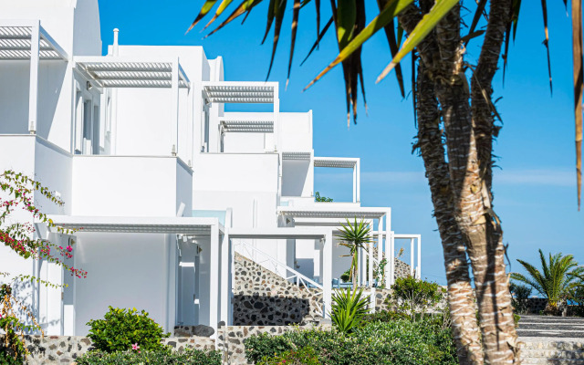 Phaos Santorini Suites