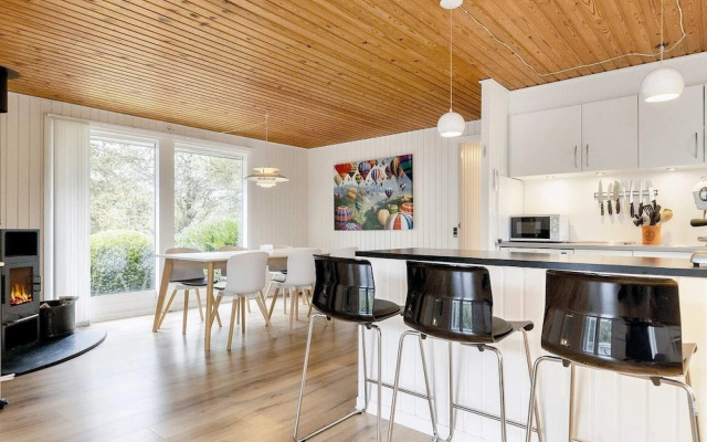 8 Person Holiday Home in Vaeggerlose-by Traum