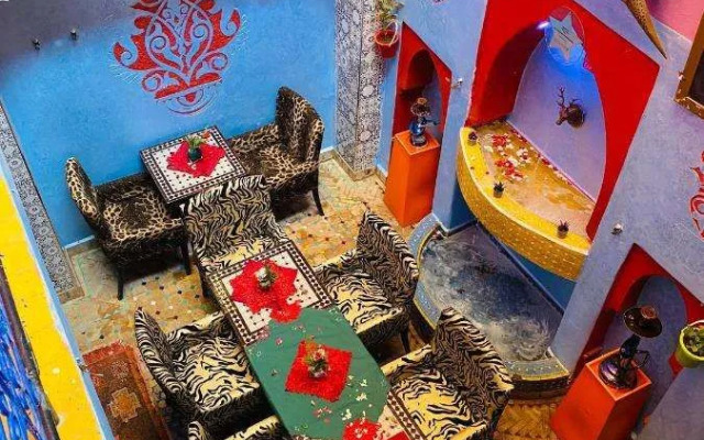 Riad Layla Rouge - Hostel