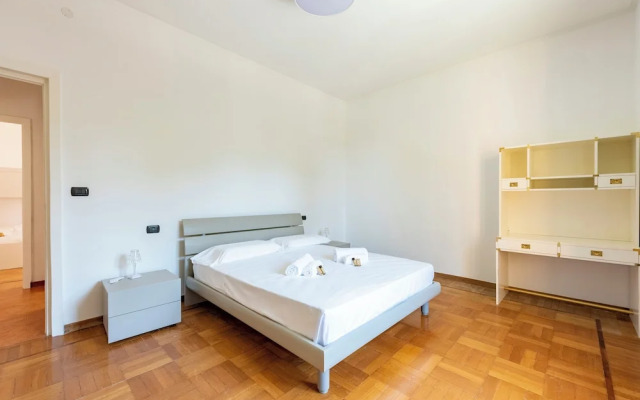 Chic flat with balcony