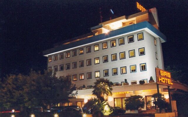 Siris Hotel