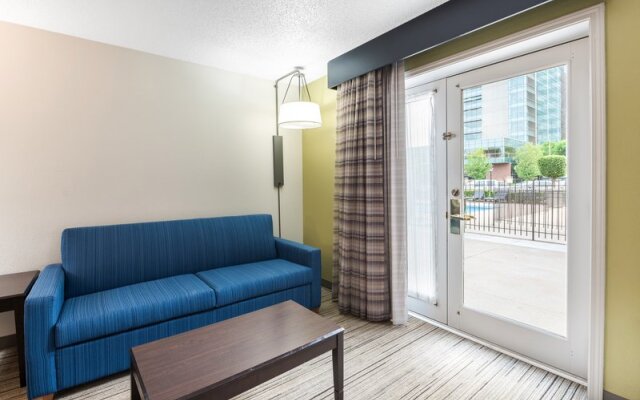 Comfort Inn & Suites Downtown