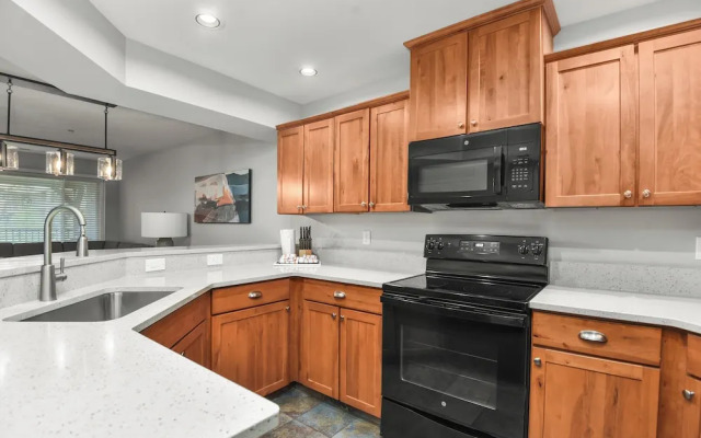 WorldMark Arrow Point