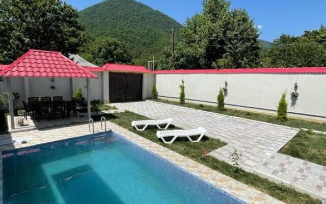 Friend's House