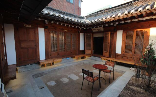 Doo Hanok Guesthouse