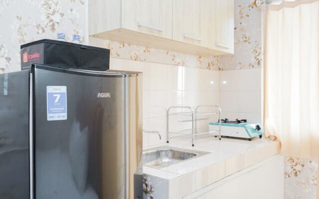 Homey Studio Apartment At Green Palm Residence