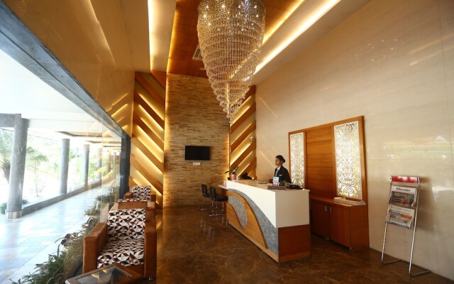 Hotel Kanha's Palm Springs