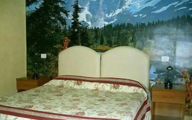 Maikol Family Guest House