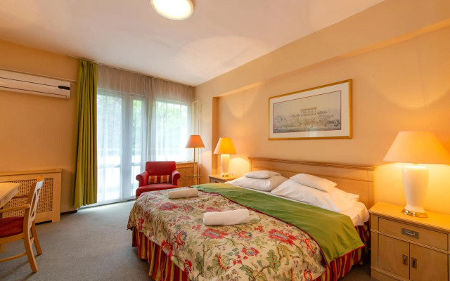 Hotel Fit Heviz