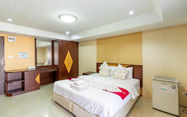 Grannylla Residence Charoenkrung