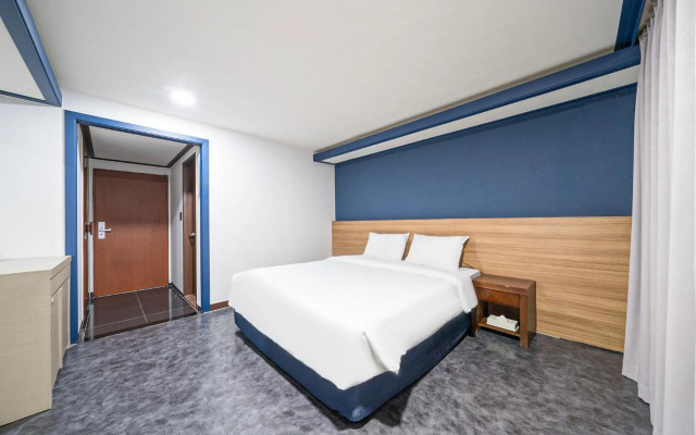 Noblesse Hotel