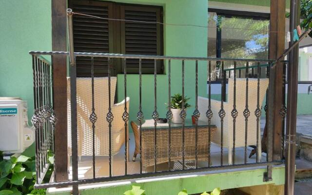 Bed & Breakfast Alaburic
