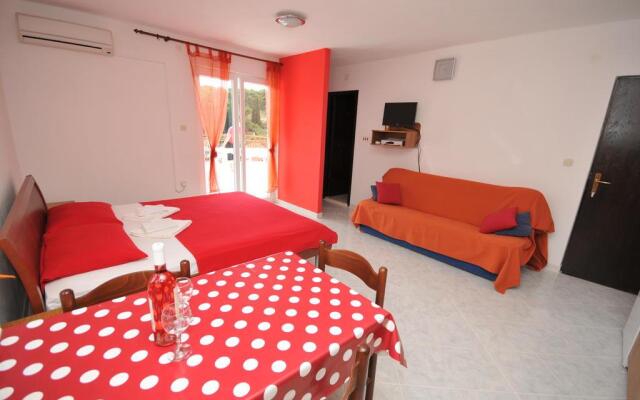Apartments Miranda