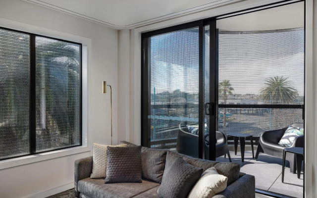 Rooftop Retreat - Mount Maunganui Holiday Home
