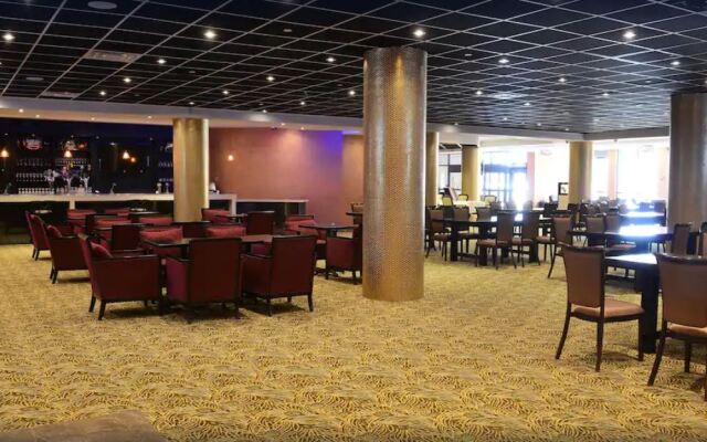 Edward Hotel North York