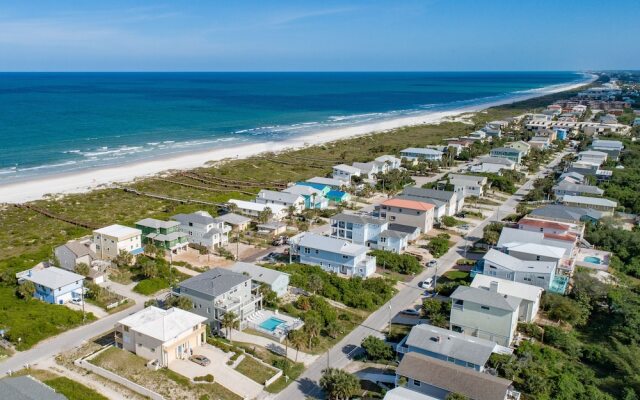 5447 Saint Augustine - 7 Br Home