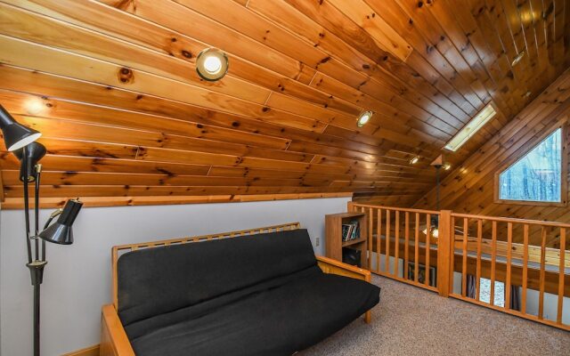 Black Bear Retreat 3 Bedroom House