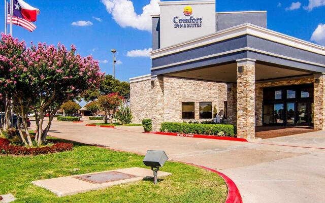 Comfort Inn and Suites Plano East