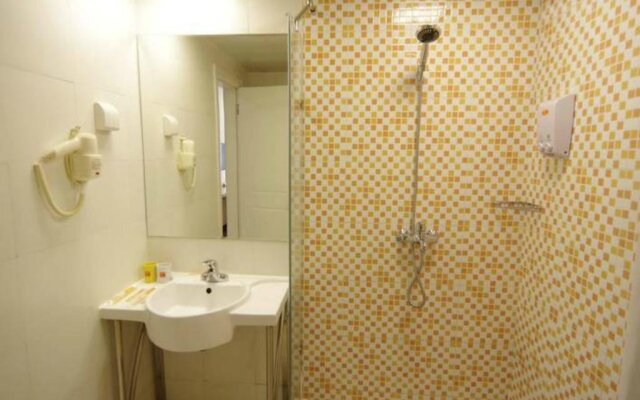 Home Inn Nanning Mingxiu You'ai Road