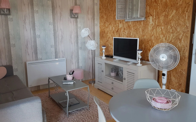 Les Pilotis Du Cognac