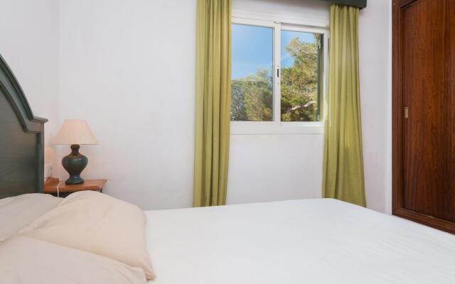 BURGIT - Apartment for 4 people in Porto Petro.