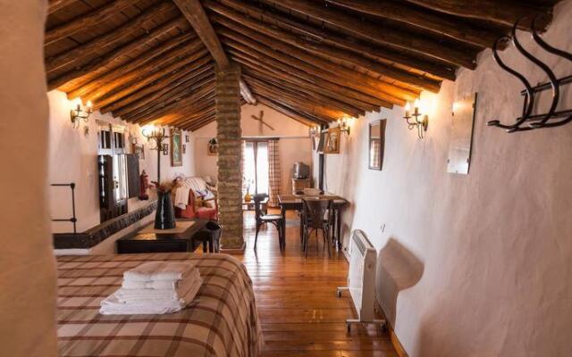 Conjunto Rural Casa Victoria