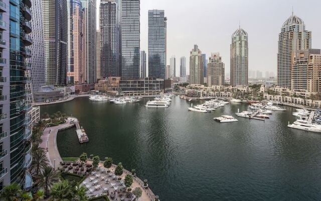 Astounding Marina Views in This Elegant 3br!