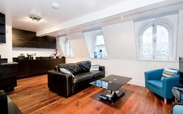 Apartment 4, 48 Bishopsgate by City Living London
