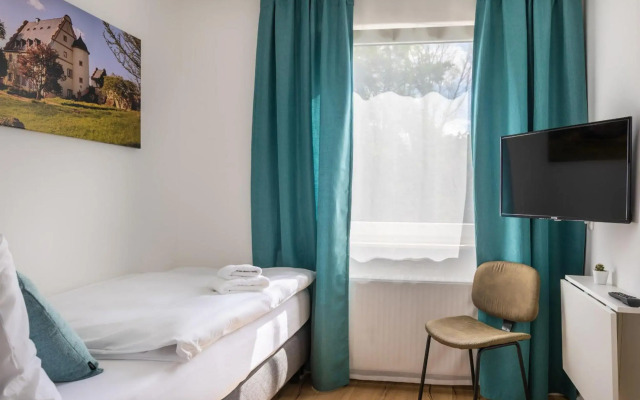 Hotel Clement - Bed & Breakfast