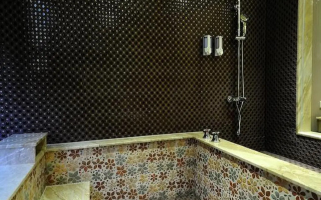 58˚ Hotspring Hotel