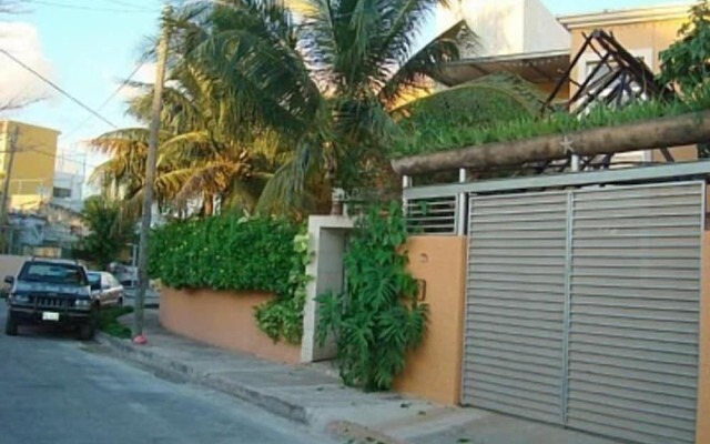 Casa Vacacional Cancún 3270 by Sinbad