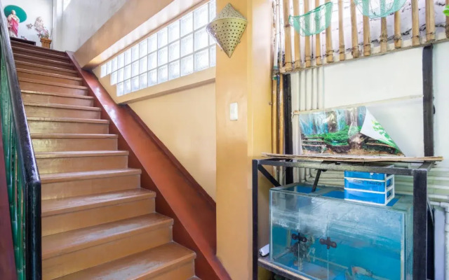 Maanyag Pension House