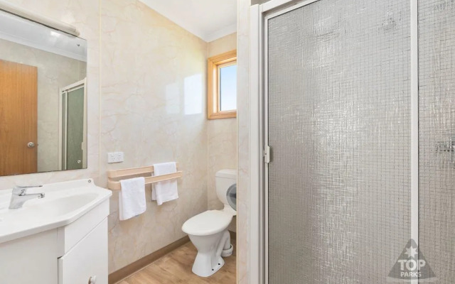 Moana Beach Tourist Park