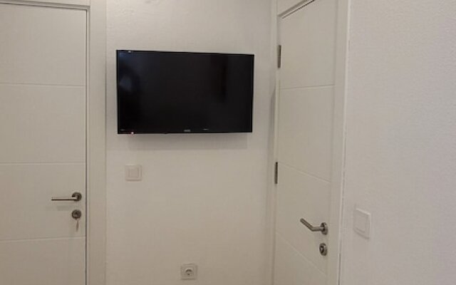 Tenes Otel
