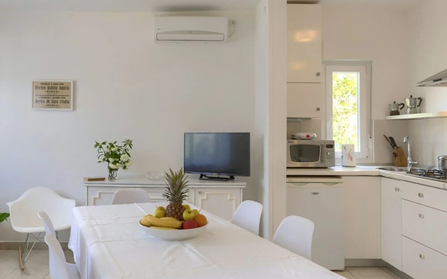 Laura Pula in Pula With 3 Bedrooms and 3 Bathrooms