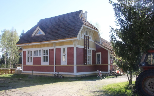 Majatalo Veikeä Vuohi