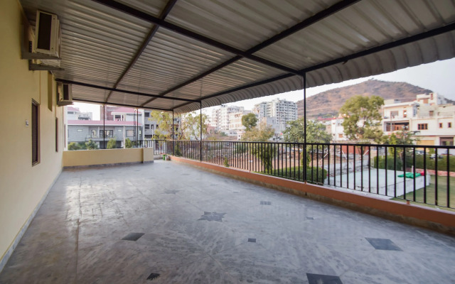 OYO 26659 Hotel Parmanand Garden