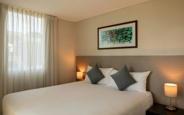 Point Hotel - Image 4