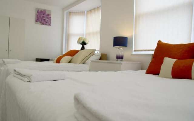 Remarkable 2-bed Apartment in Chelmsford