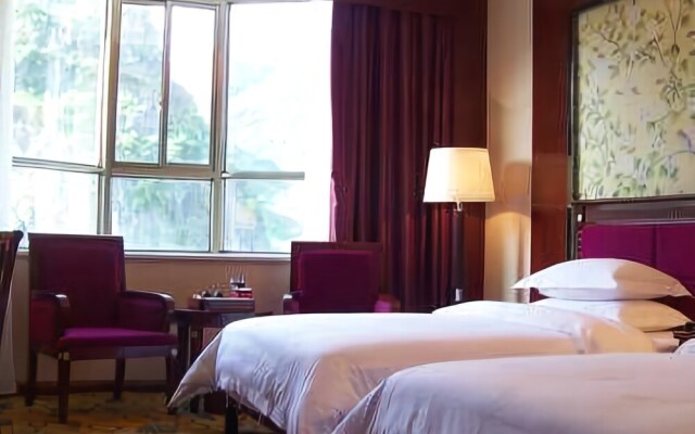 Debao Hongshan International Hotel