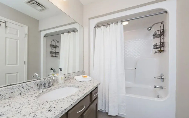 Mint House Nashville – Hillsboro Village