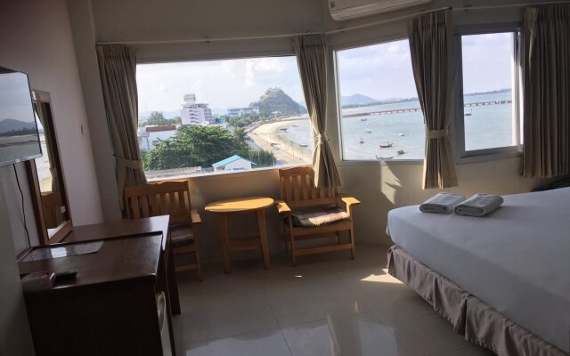 Prachuap Beach Hotel