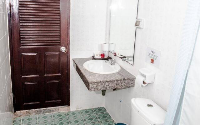 Nirvana Hotel Patong