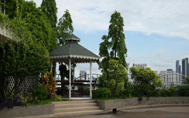 Royal Suite Executive Serviced Apartment