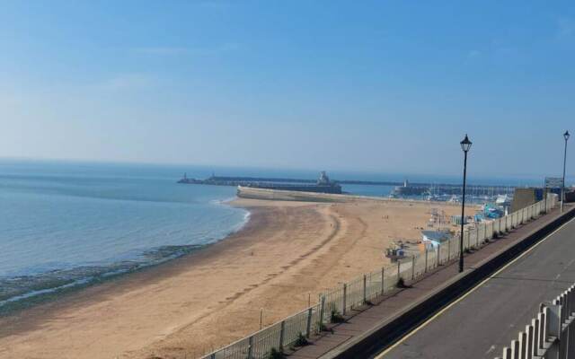 Host Stay Victoria Gardens