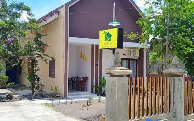 LieFly Prambanan Villa
