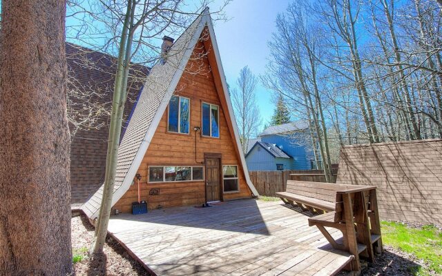 Tahoe Chalet by Lake Tahoe Accommodations